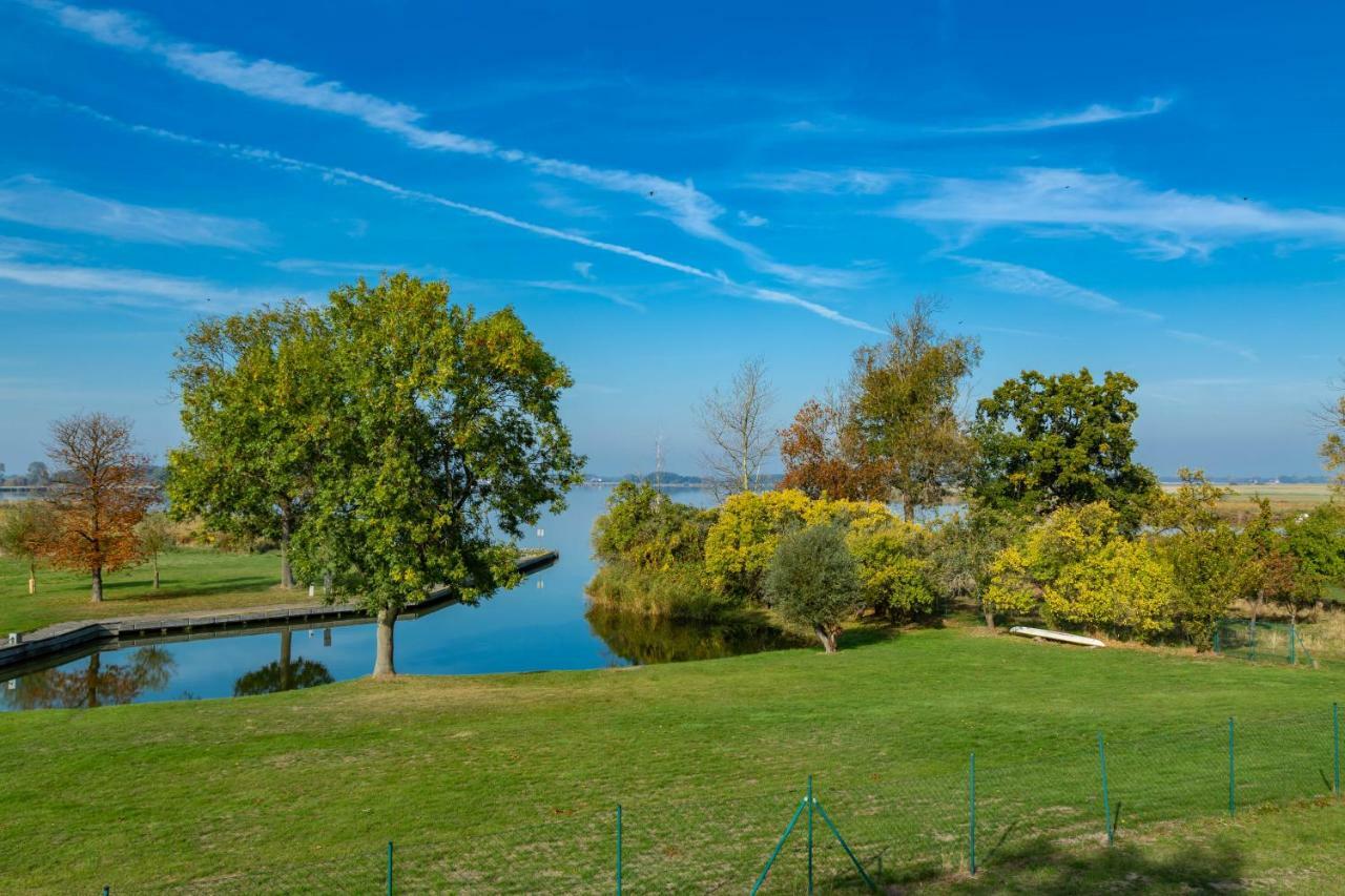 Ferienwohnung Leuchtturm Dewichow المظهر الخارجي الصورة